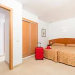 Condado By Marsol Апартаменти
